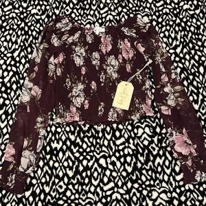 Love & Piece Floral Cropped Top